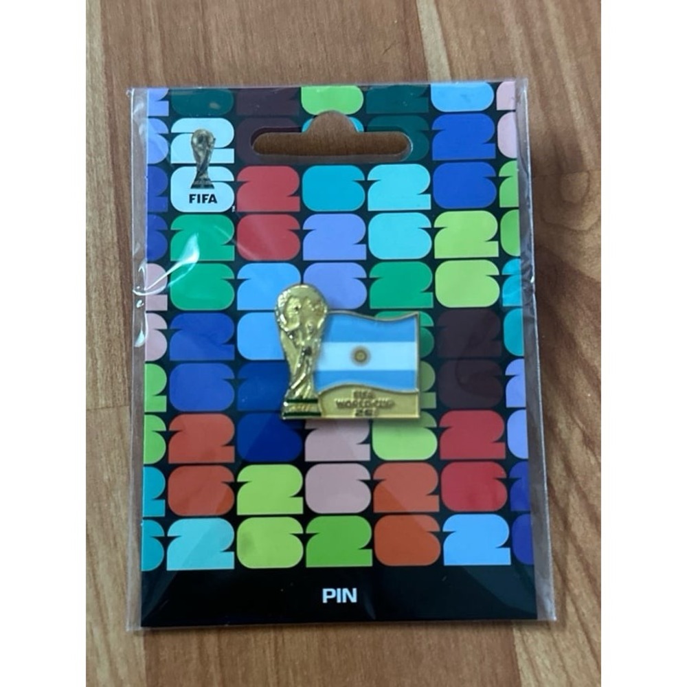 FIFA World Cup 2026 Argentina Flag & Trophy Pin – Brand New, Sealed!